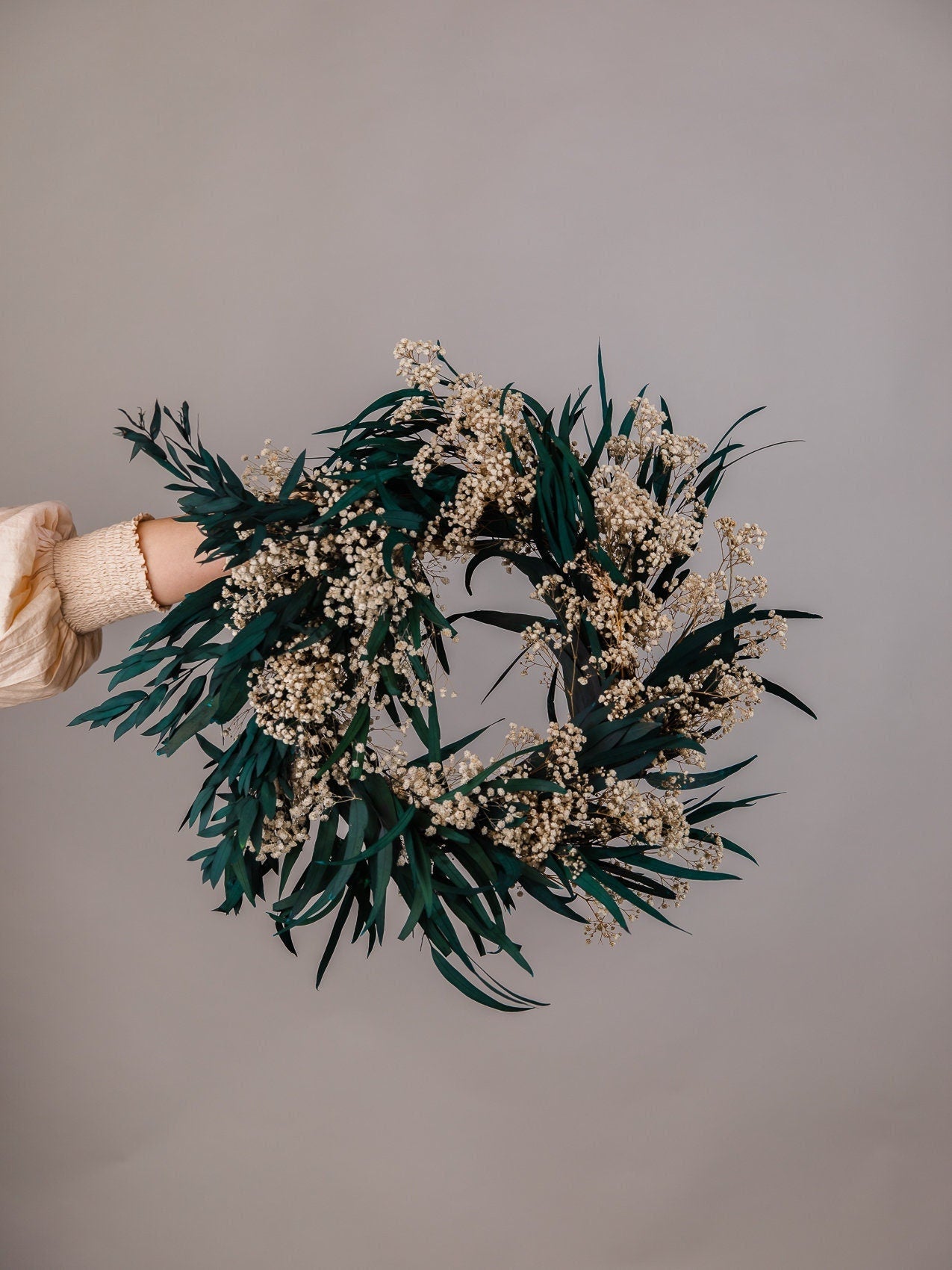 Modern Christmas Wreath No.7 / Preserved Eucalyptus in Soft Winter Door Wreath Christmas Decoration / Christmas Wreath / Xmas Door Wreath