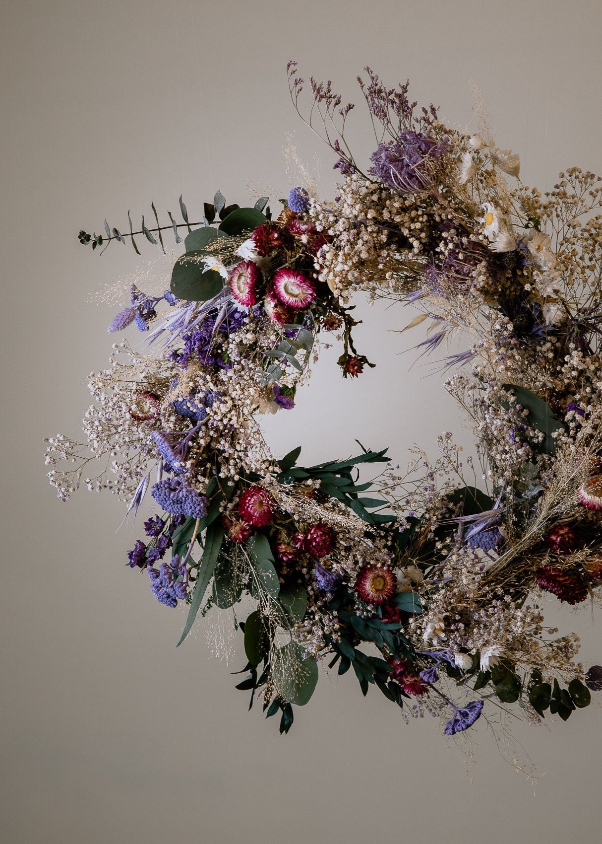 Modern Christmas Wreath No.3 / Soft Winter Door Wreath Lilac Details Christmas Decoration / Christmas Wreath / Xmas Door Wreath