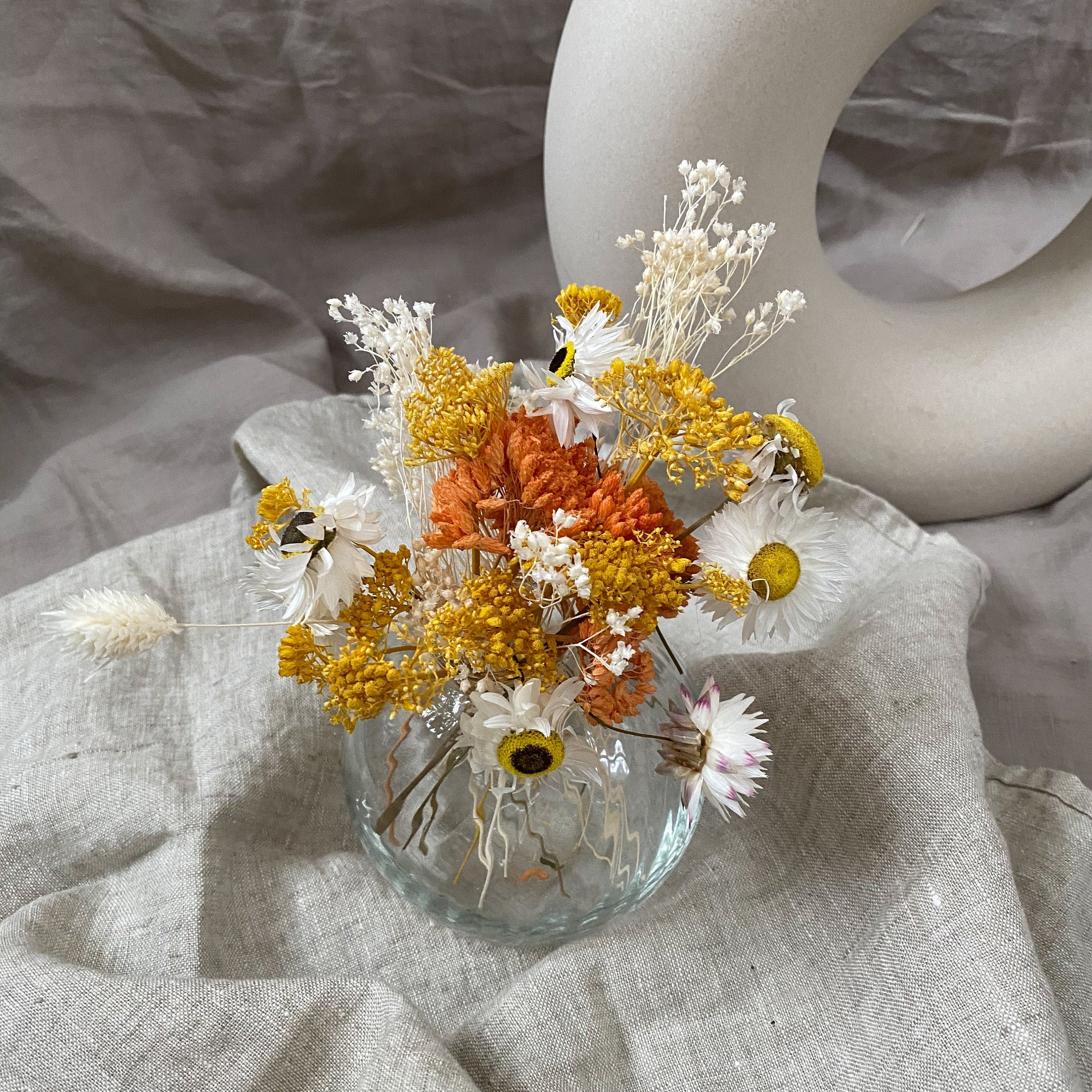 Daisies and Broom Bloom Floral Vase Arrangment / Yellow Yarrow Flower Home Decor / Billy Balls Home Decoration