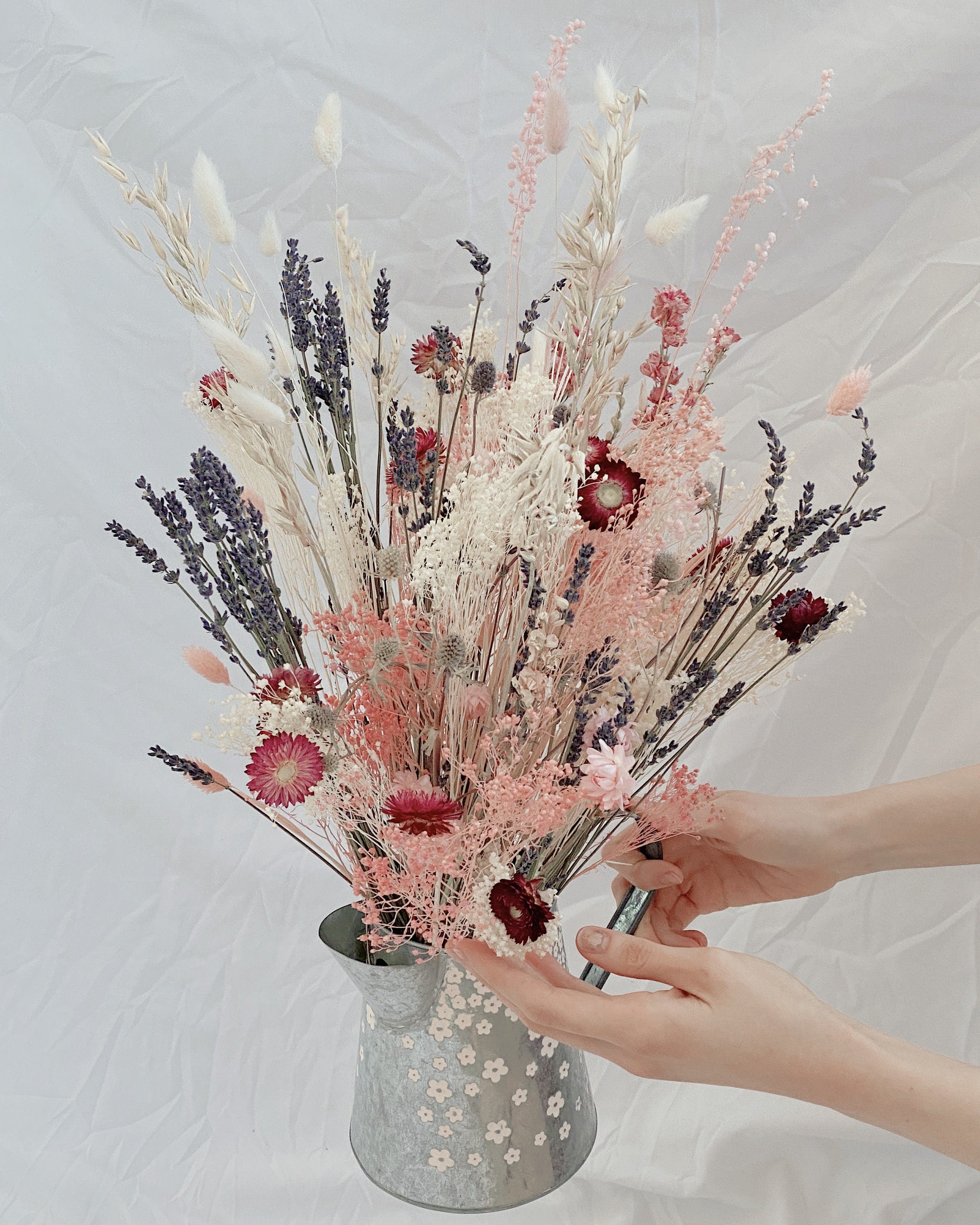 Large Dried Lavender and Broom Bloom Meadow Floral Vase Arrangement / Natural Dried Helichrysum and Dried Flowers