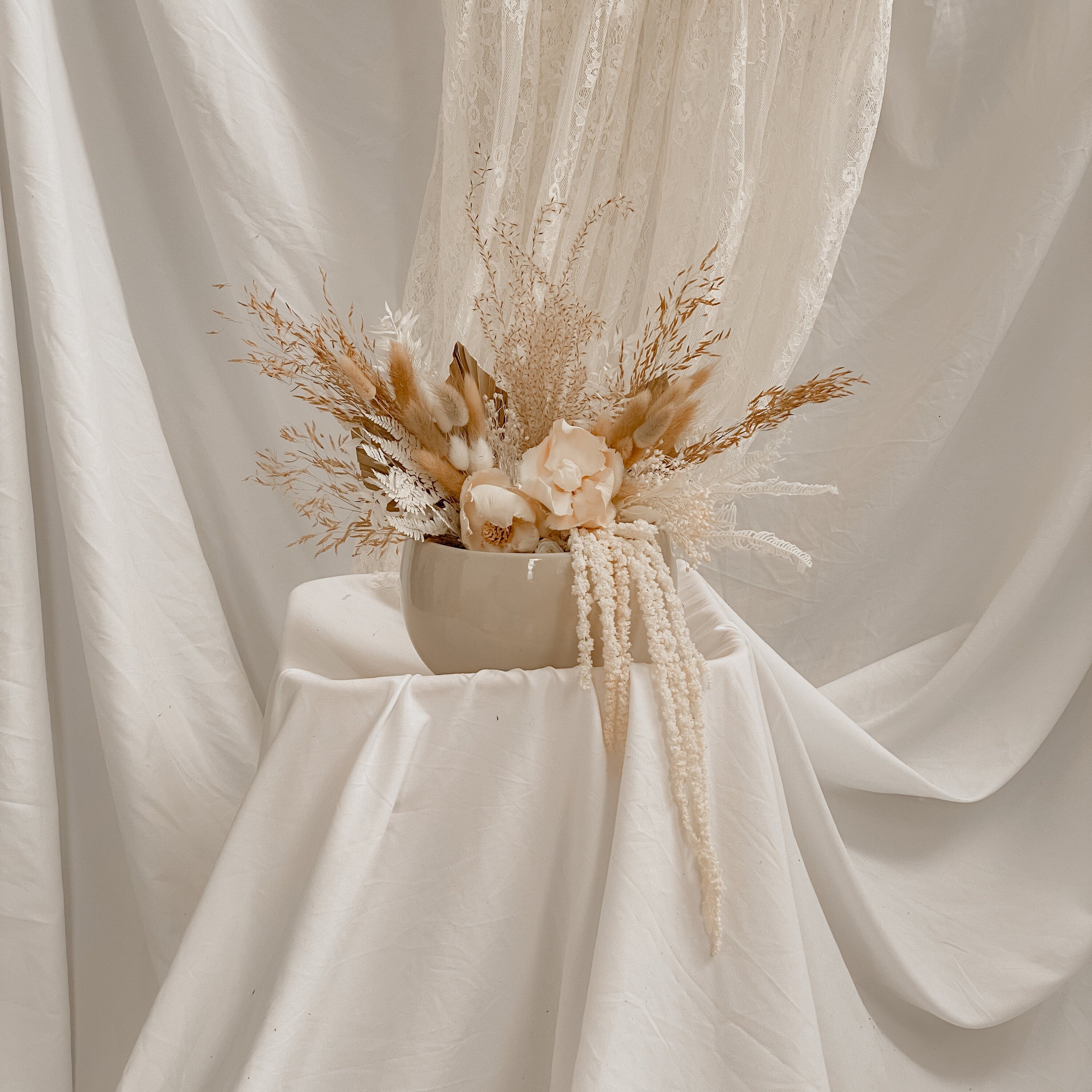 Pampas Grass And Bunny Tails Wedding Decoration Centerpiece / Sola Anemone Flower & Preserved Amaranth