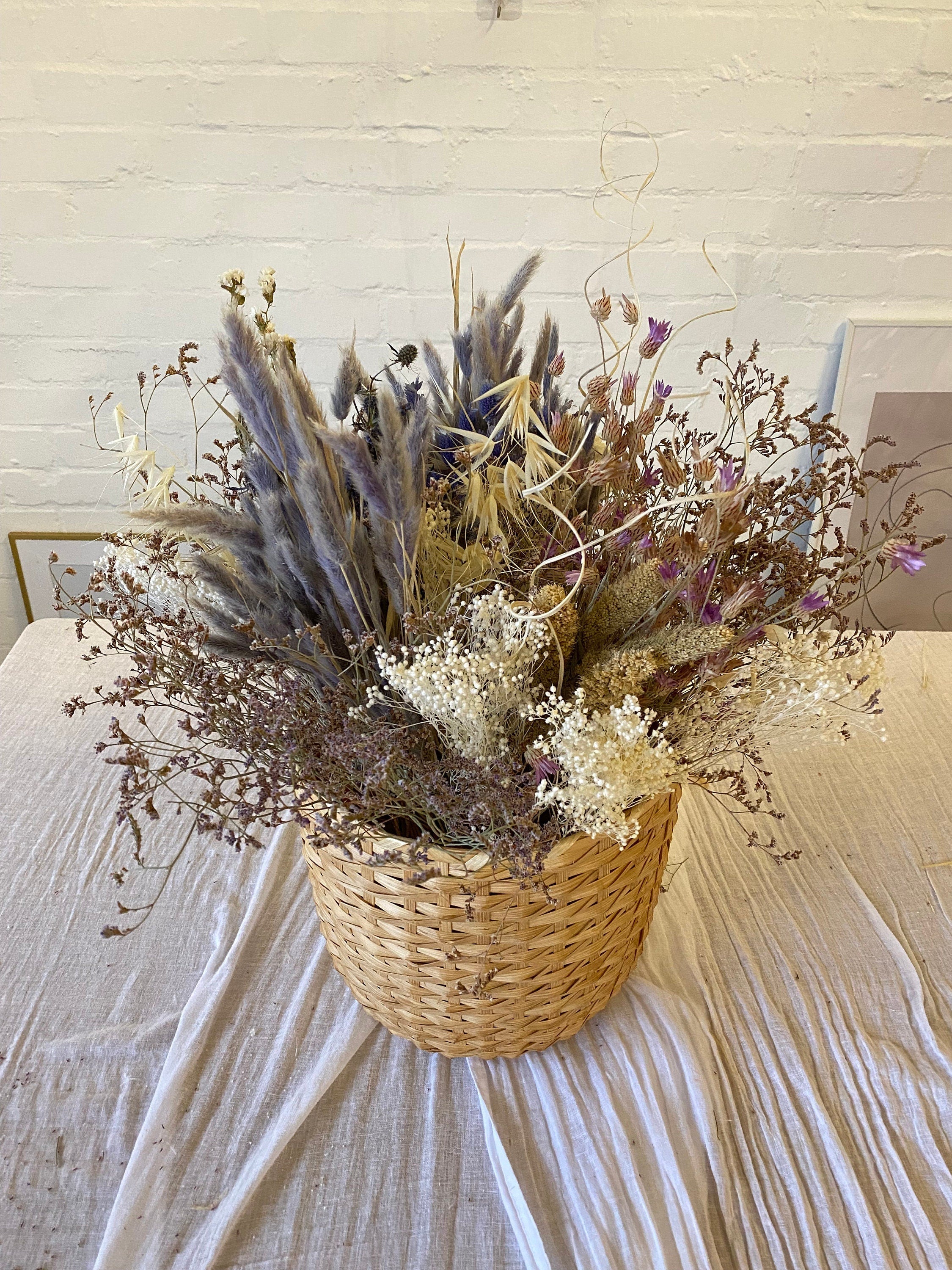 Natural Pastel Lilac Wildflowers Centrepiece  / Rustic Sweetheart Table Decoration with Scottish Thistle