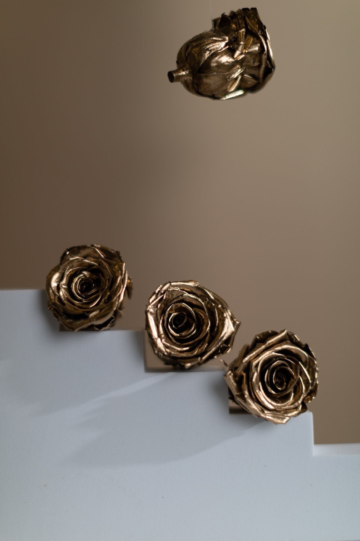 Wholesale Preserved Gold Roses - 8 Head Box Stabilised Roses