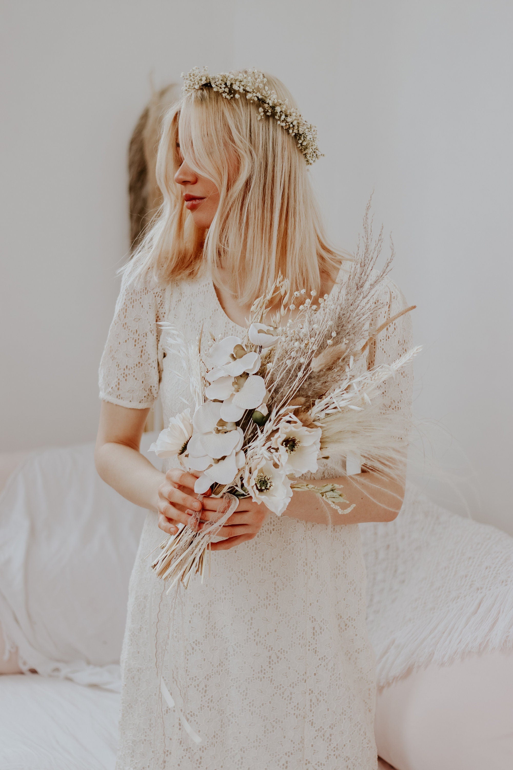 Dried Flowers Vase Arrangement - Natural White & Cream