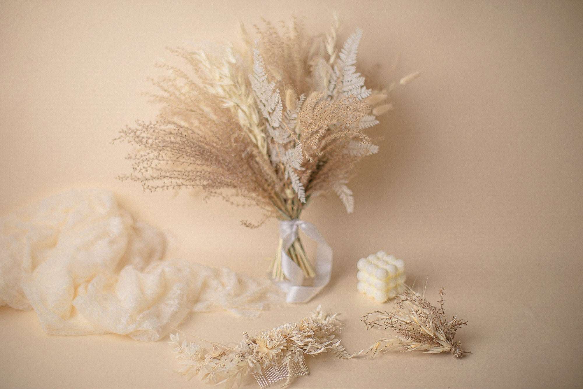 Dried Flowers Vase Arrangement - Sandy Cream & White No. 4