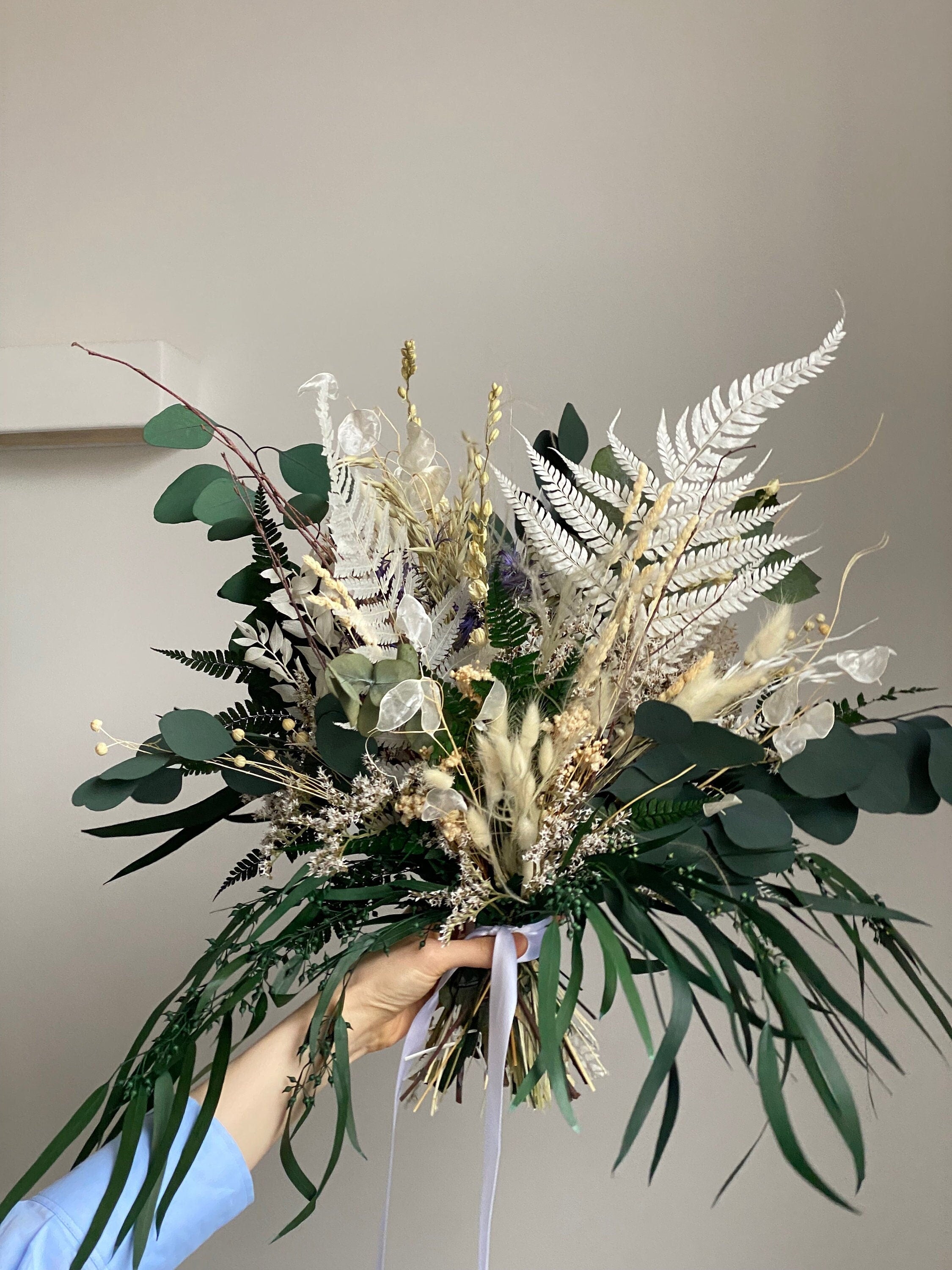 Dried Flowers Vase Arrangement - Woodland Green & Cream